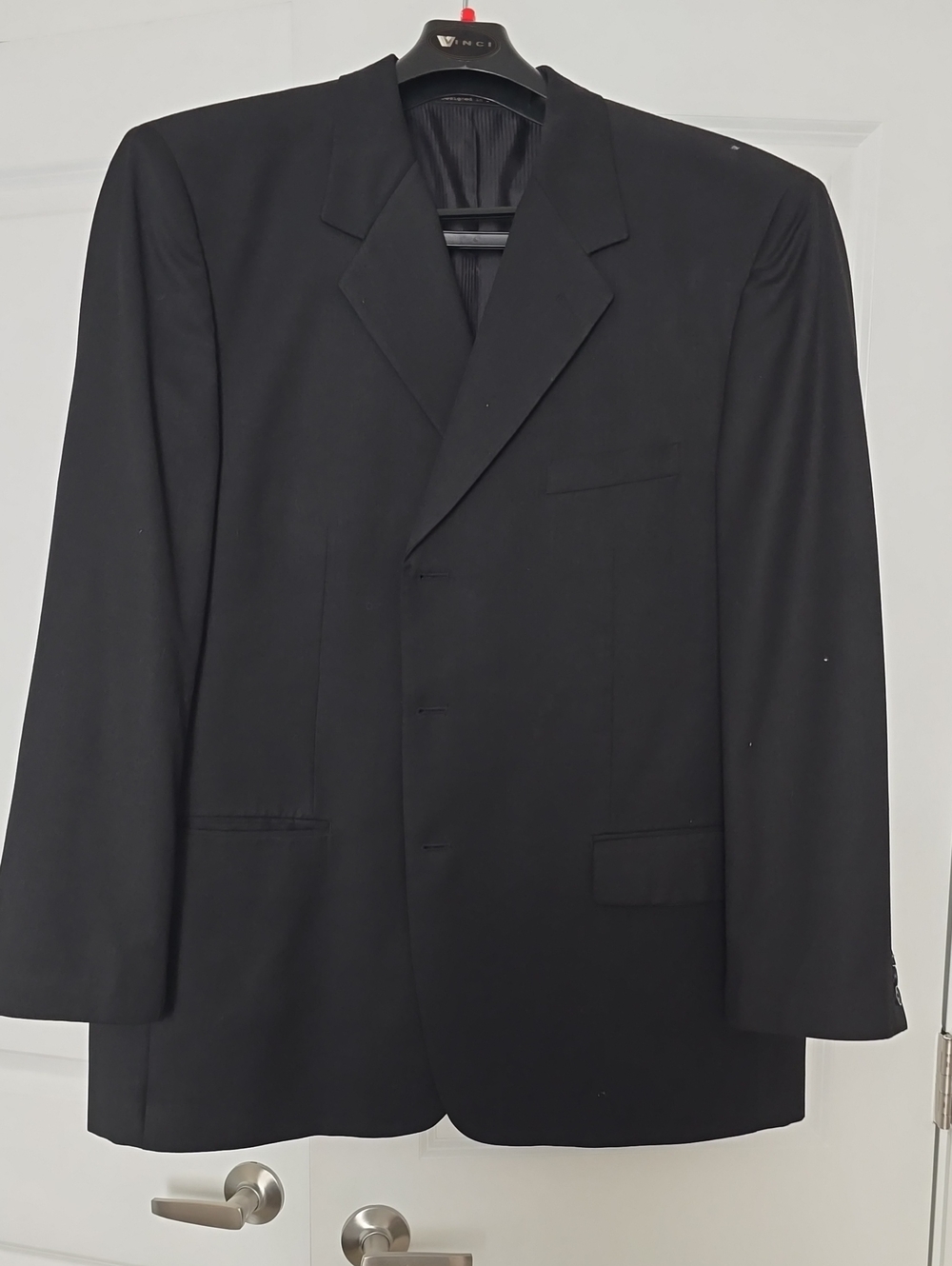 Men's Black Single-Breasted Blazer by